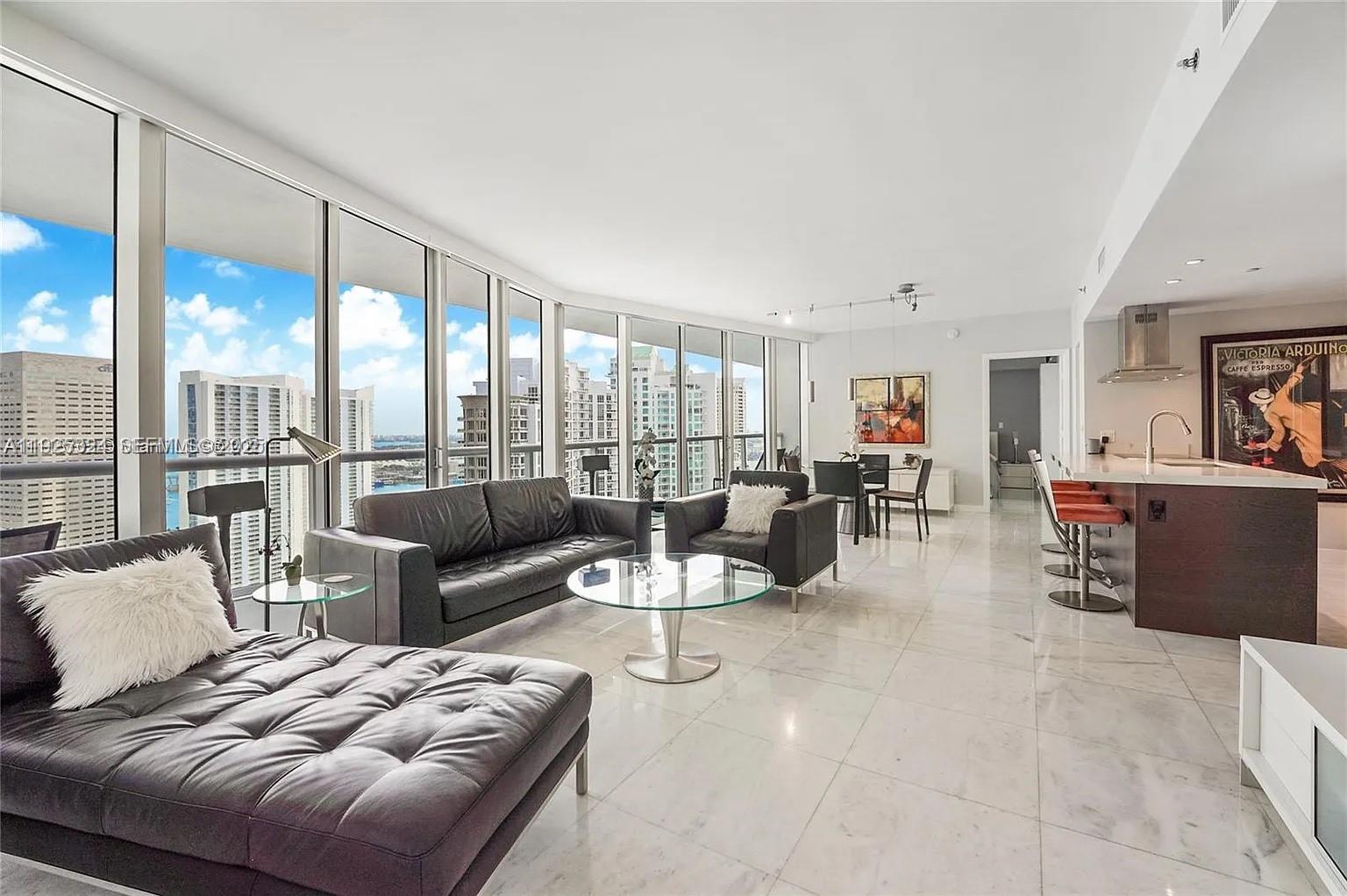 495 Brickell Ave # 3304