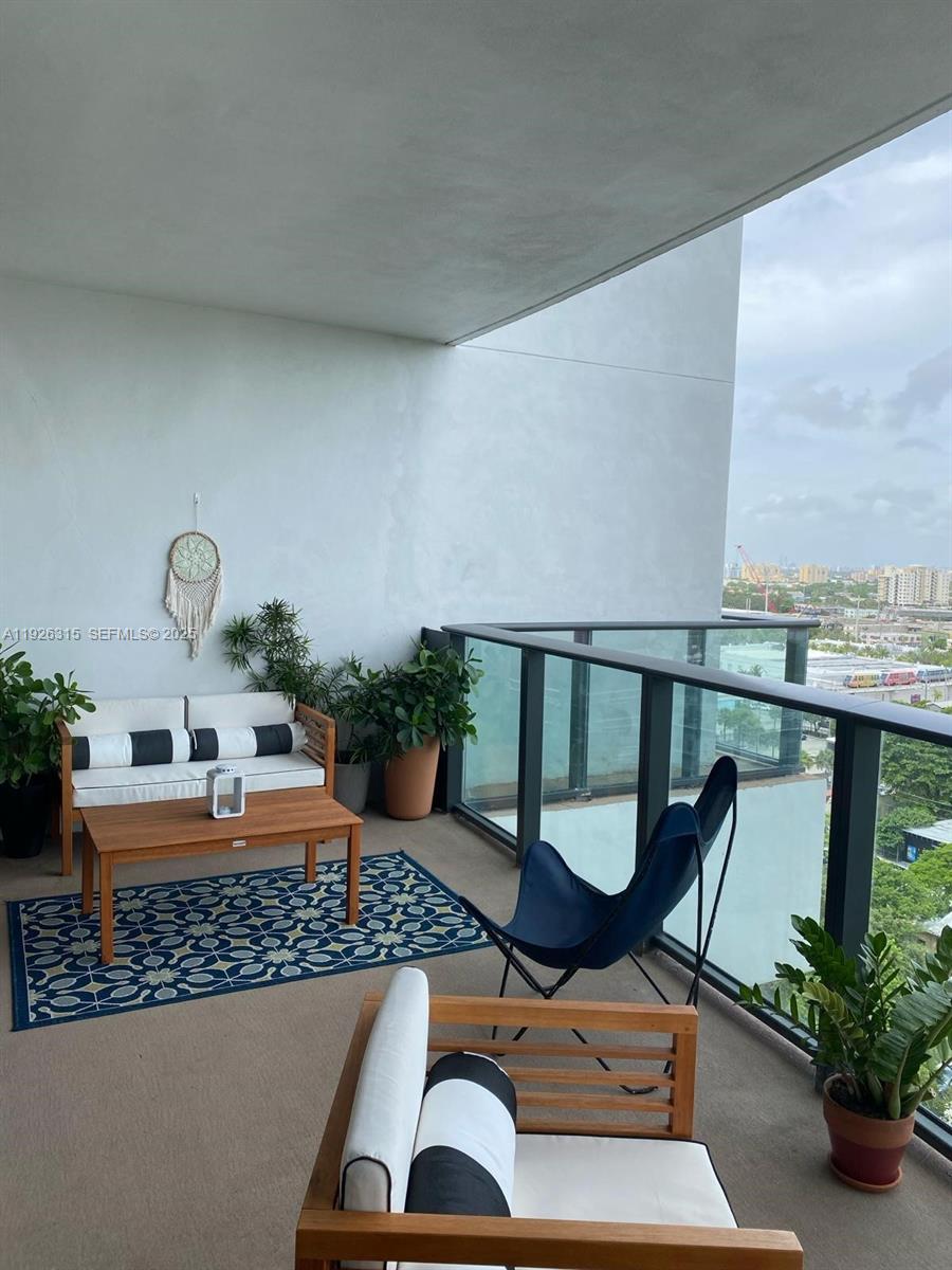 1600 NE 1st Avenue # 1011