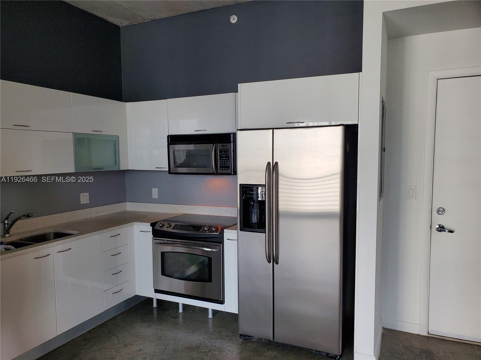 133 NE 2nd Ave # 1907