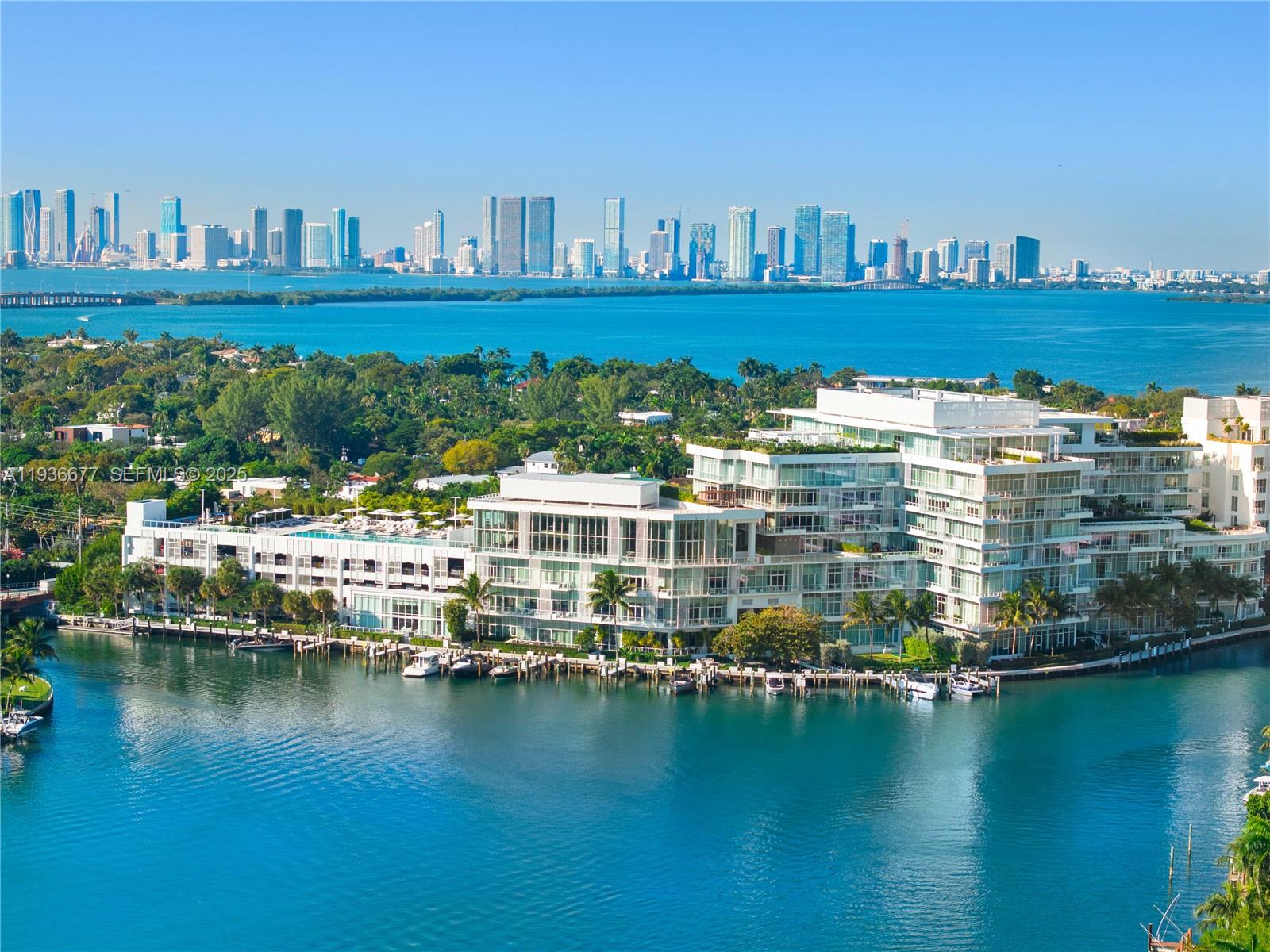 Ritz-Carlton Residences Miami Beach 304
