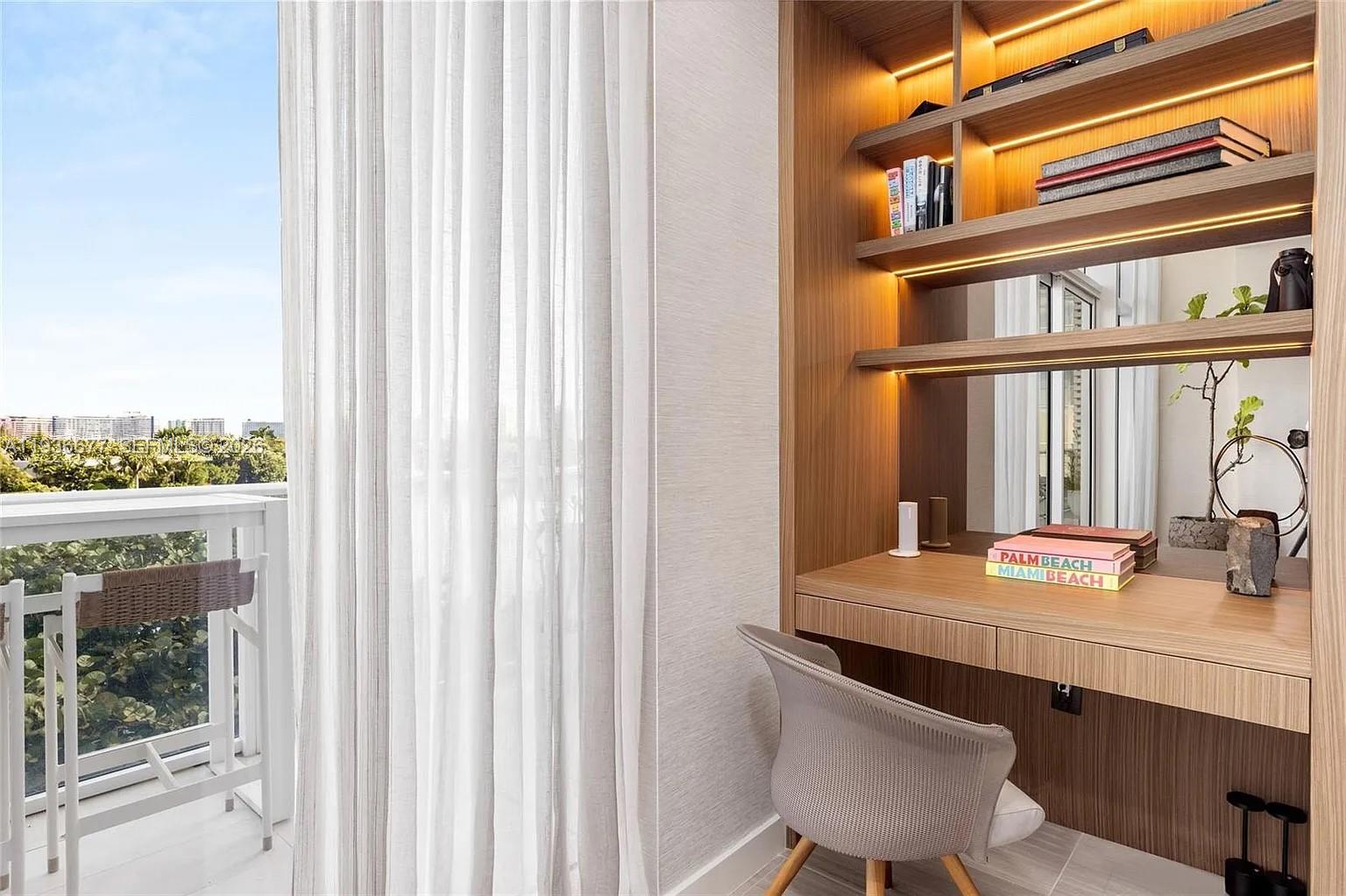 Ritz-Carlton Residences Miami Beach 304