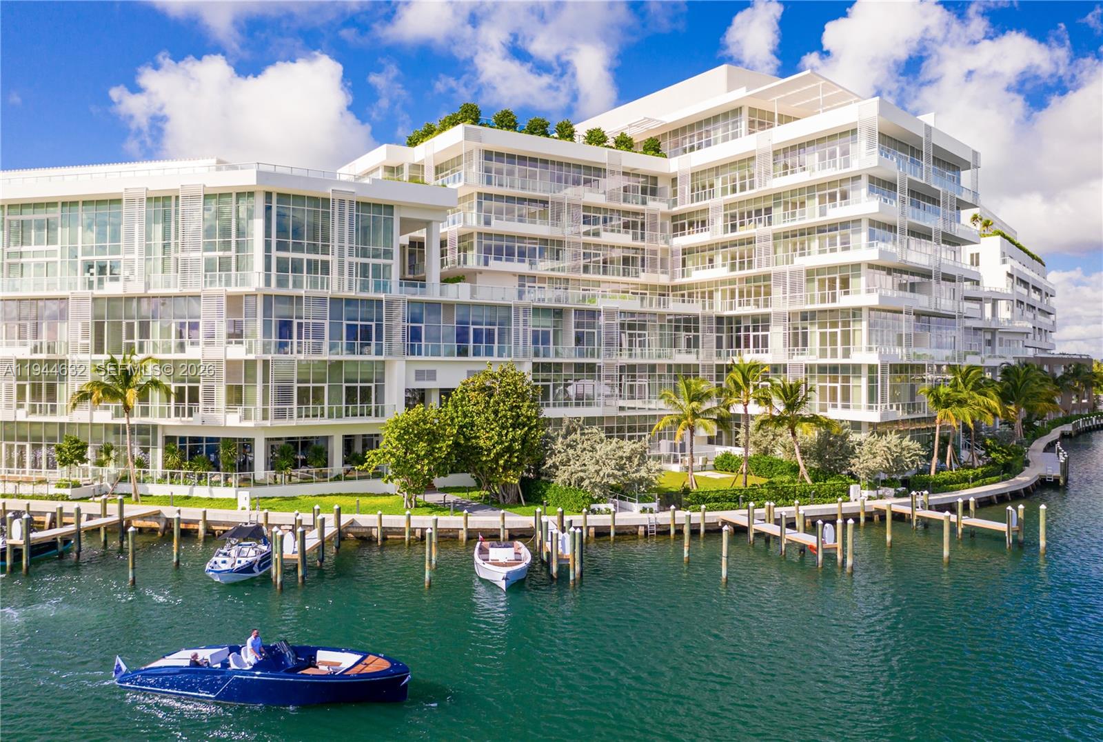 Ritz-Carlton Residences Miami Beach 304