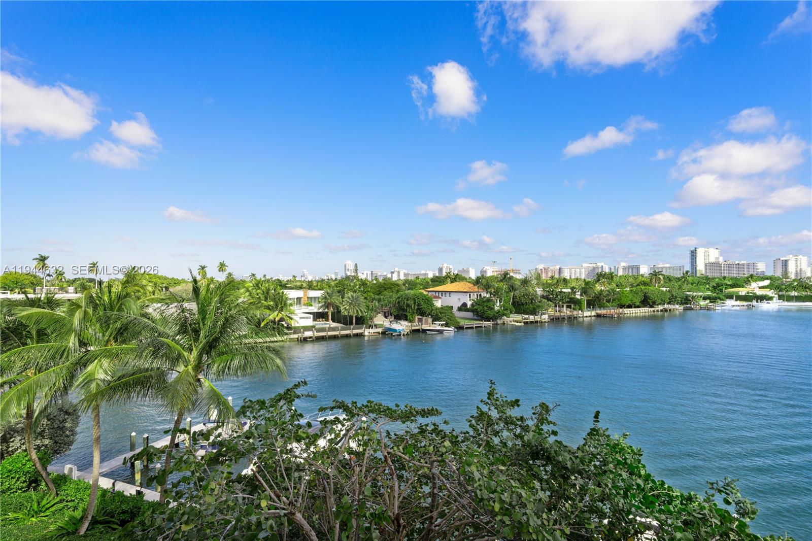 Ritz-Carlton Residences Miami Beach 304