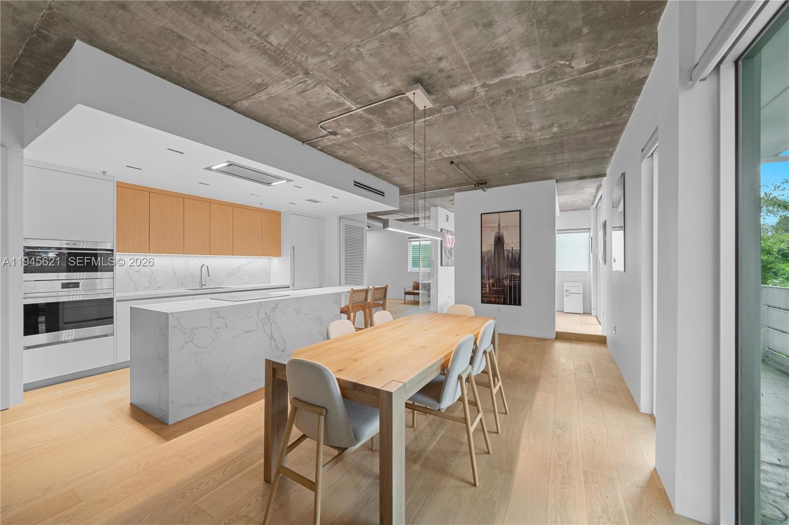 1700 Meridian Ave # 306