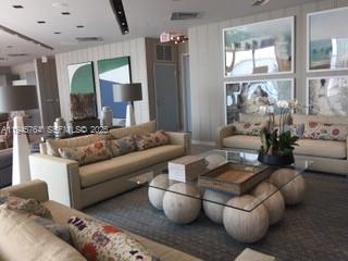 2900 7th Ave # 3008