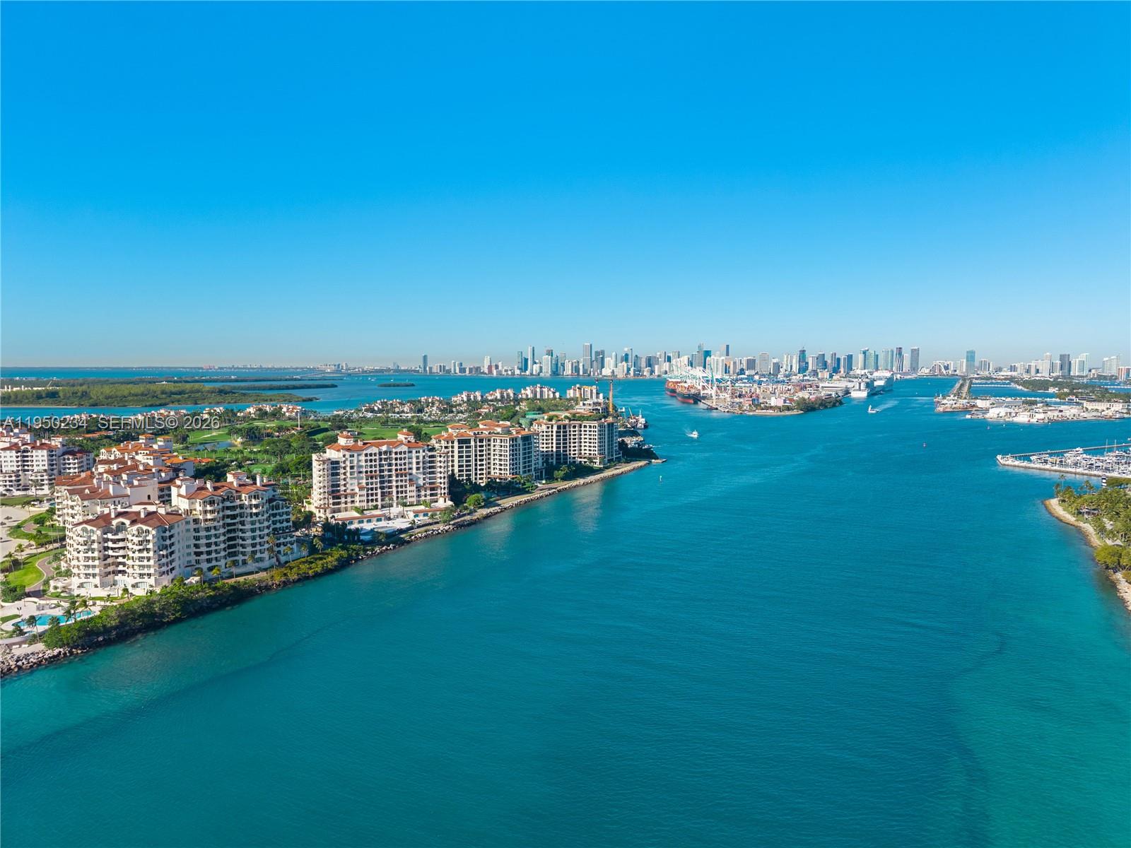 7124 Fisher Island Dr # 7124
