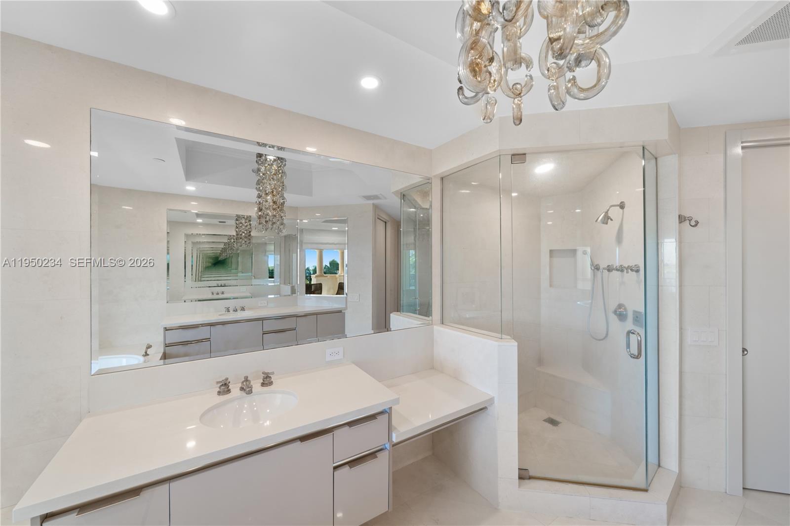 7124 Fisher Island Dr # 7124