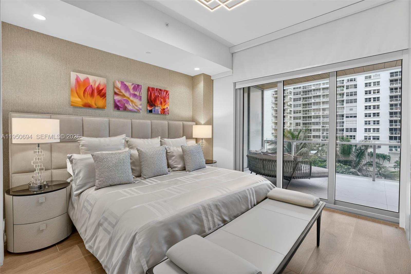 5775 Collins Ave # 405