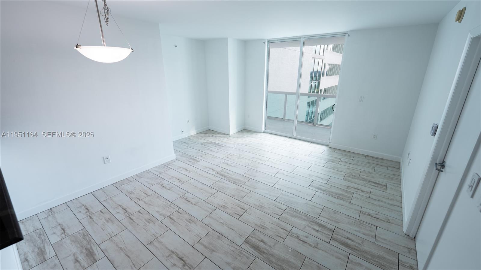 1800 N Bayshore Dr # 2302