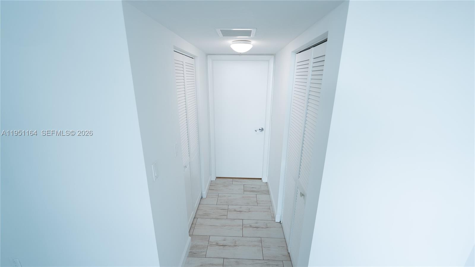 1800 N Bayshore Dr # 2302