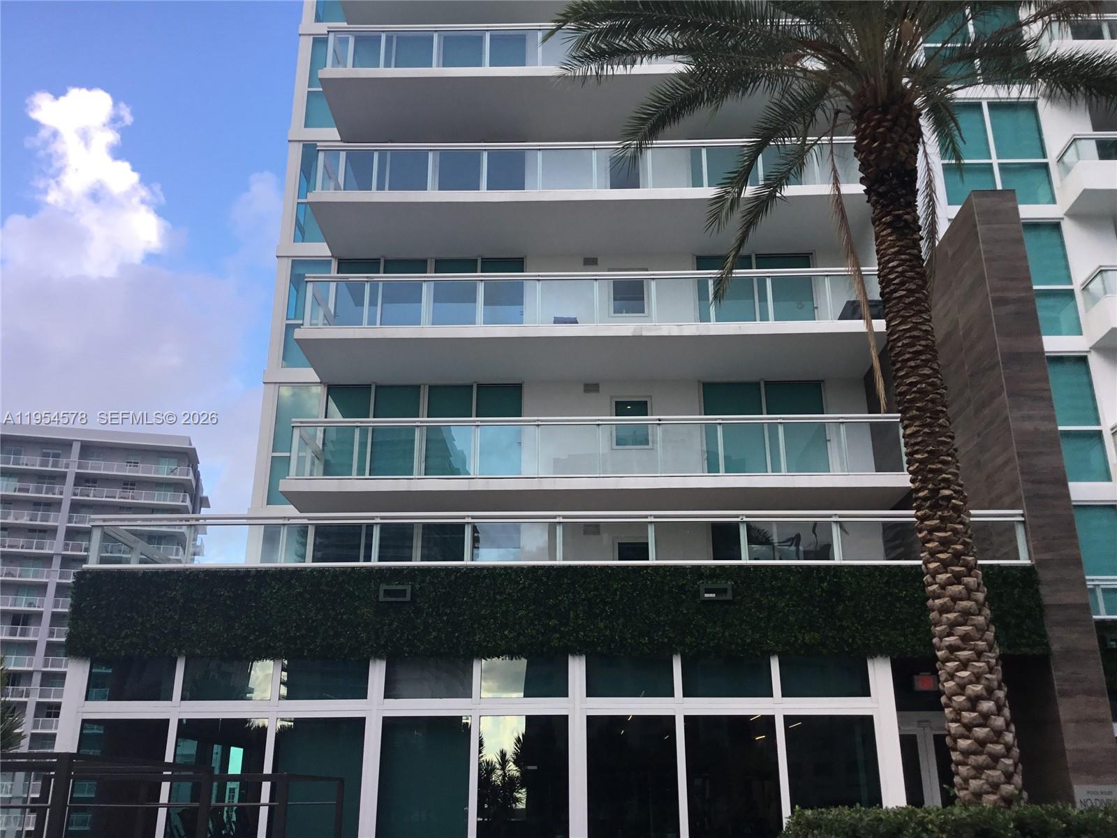 1080 Brickell Ave # 1500