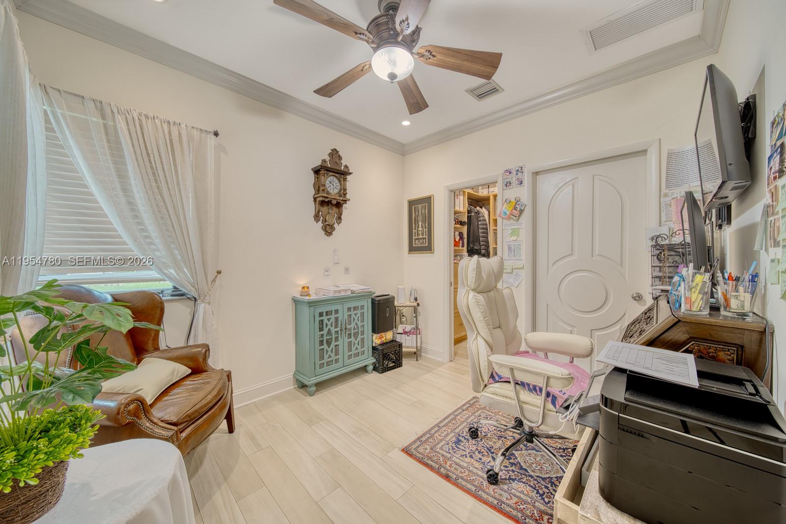 170 S Hibiscus Drive