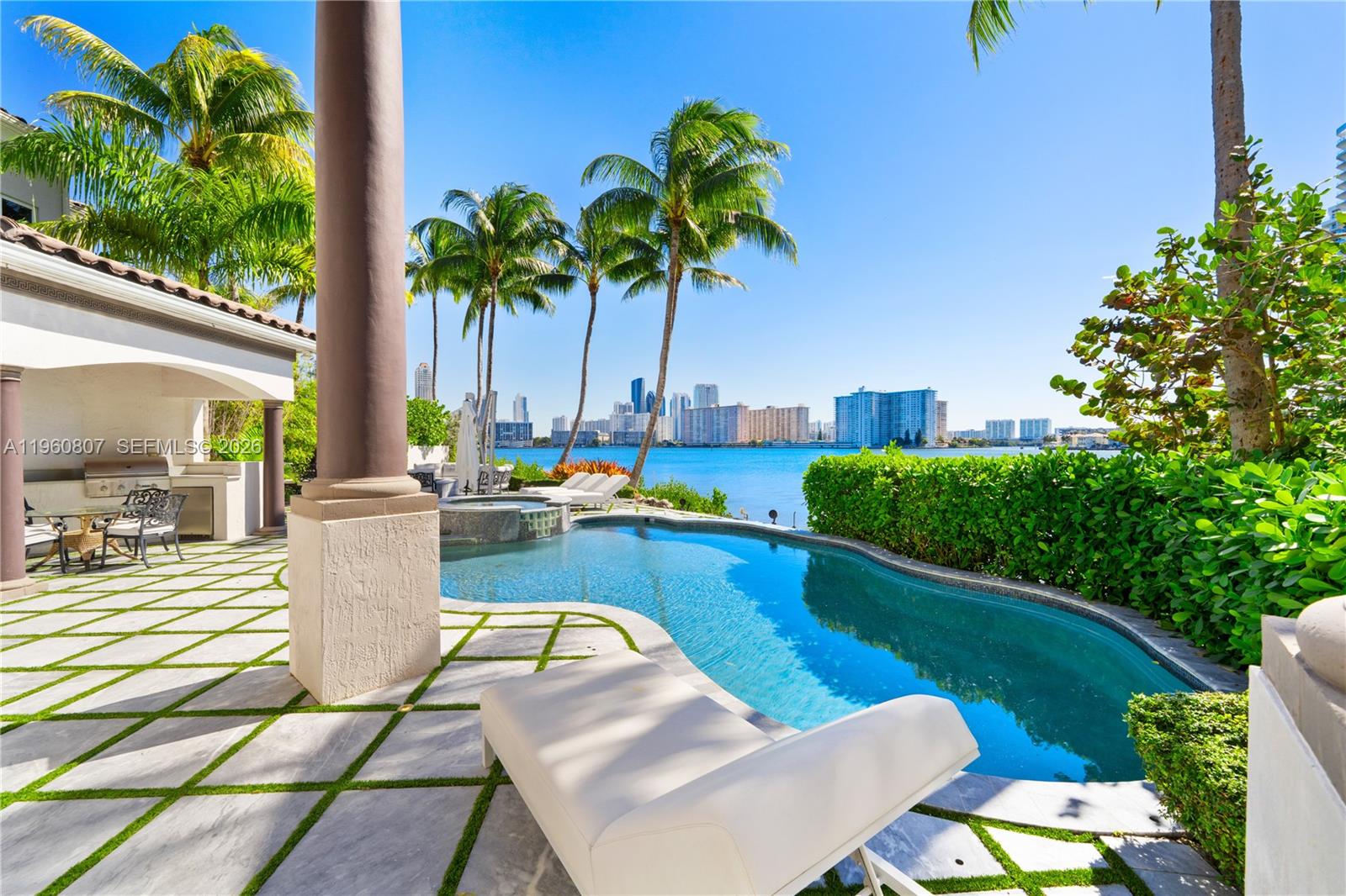 3914 Island Estates Dr