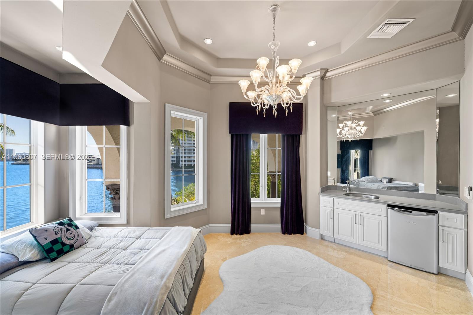 3914 Island Estates Dr