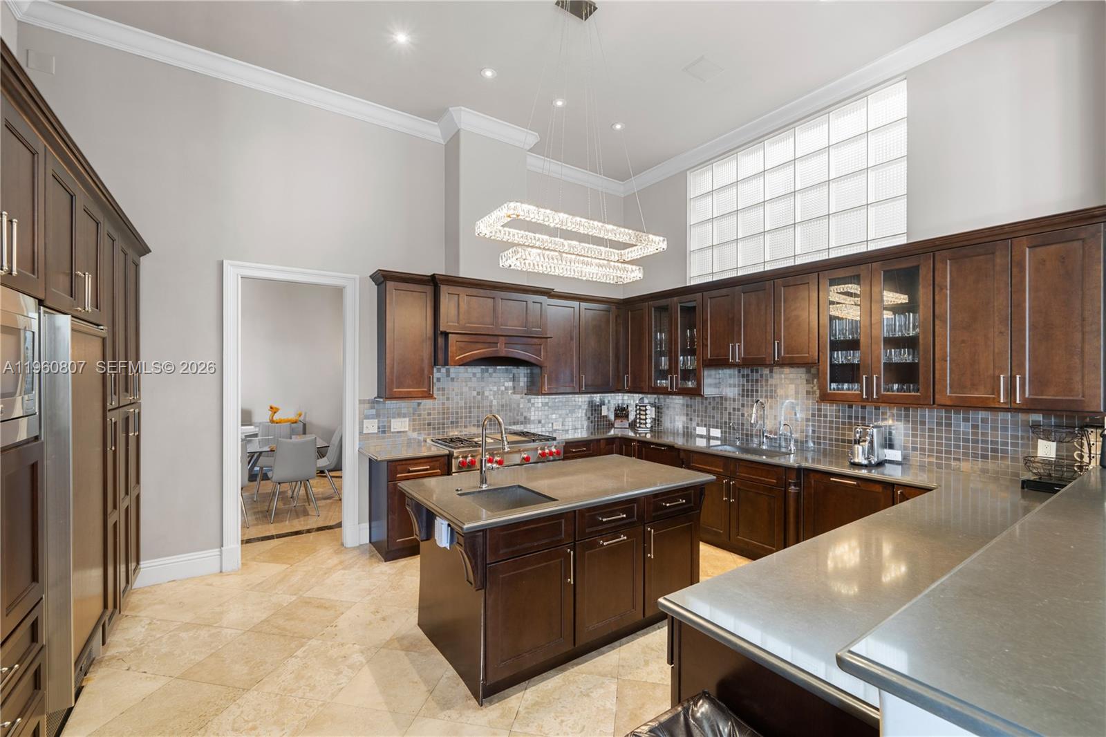 3914 Island Estates Dr