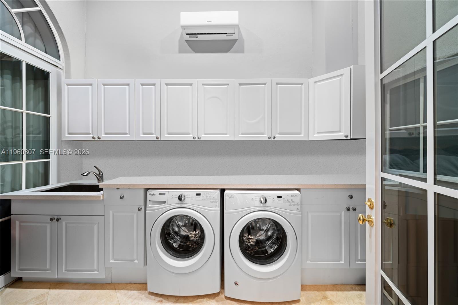 3914 Island Estates Dr