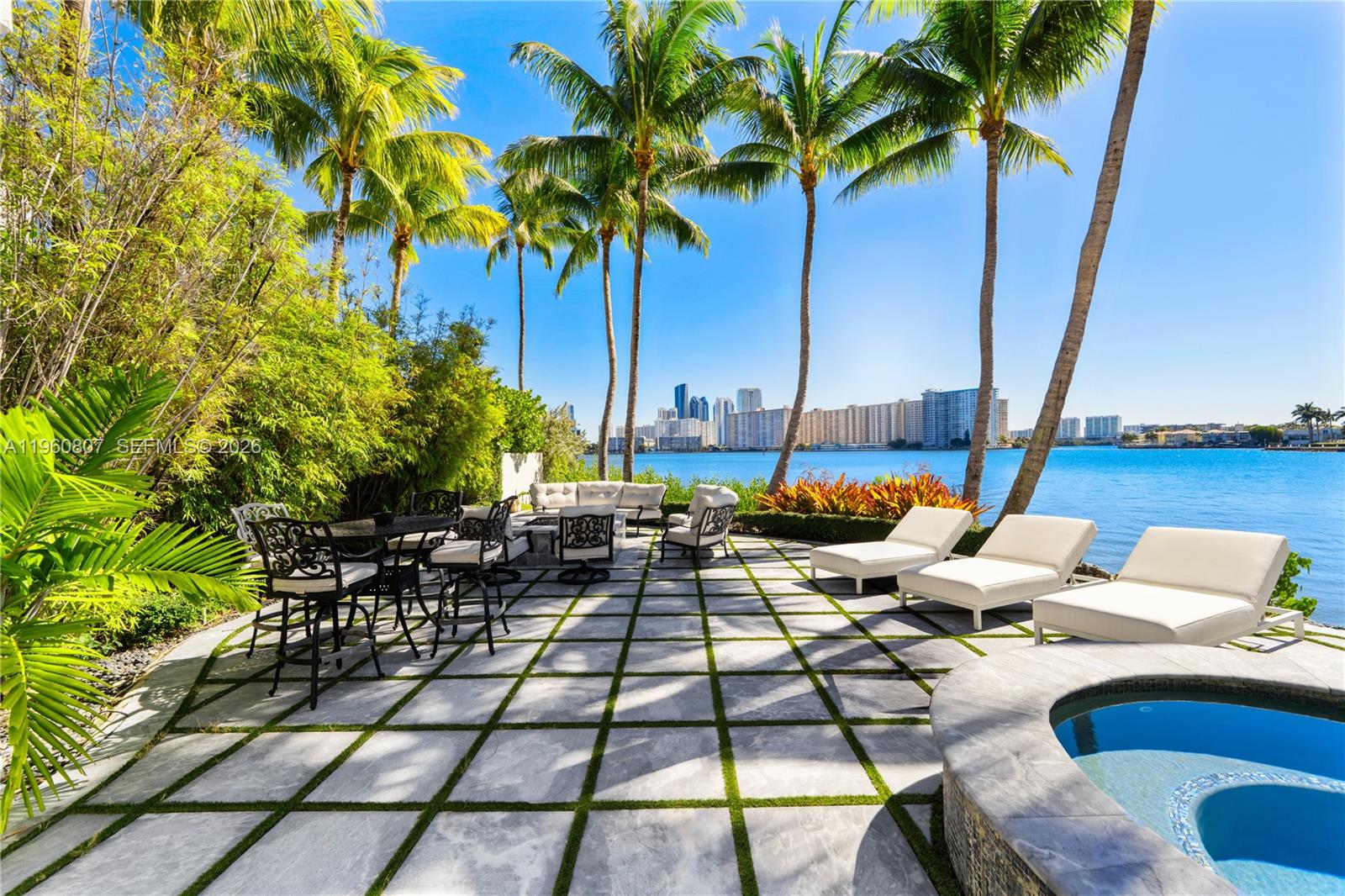 3914 Island Estates Dr