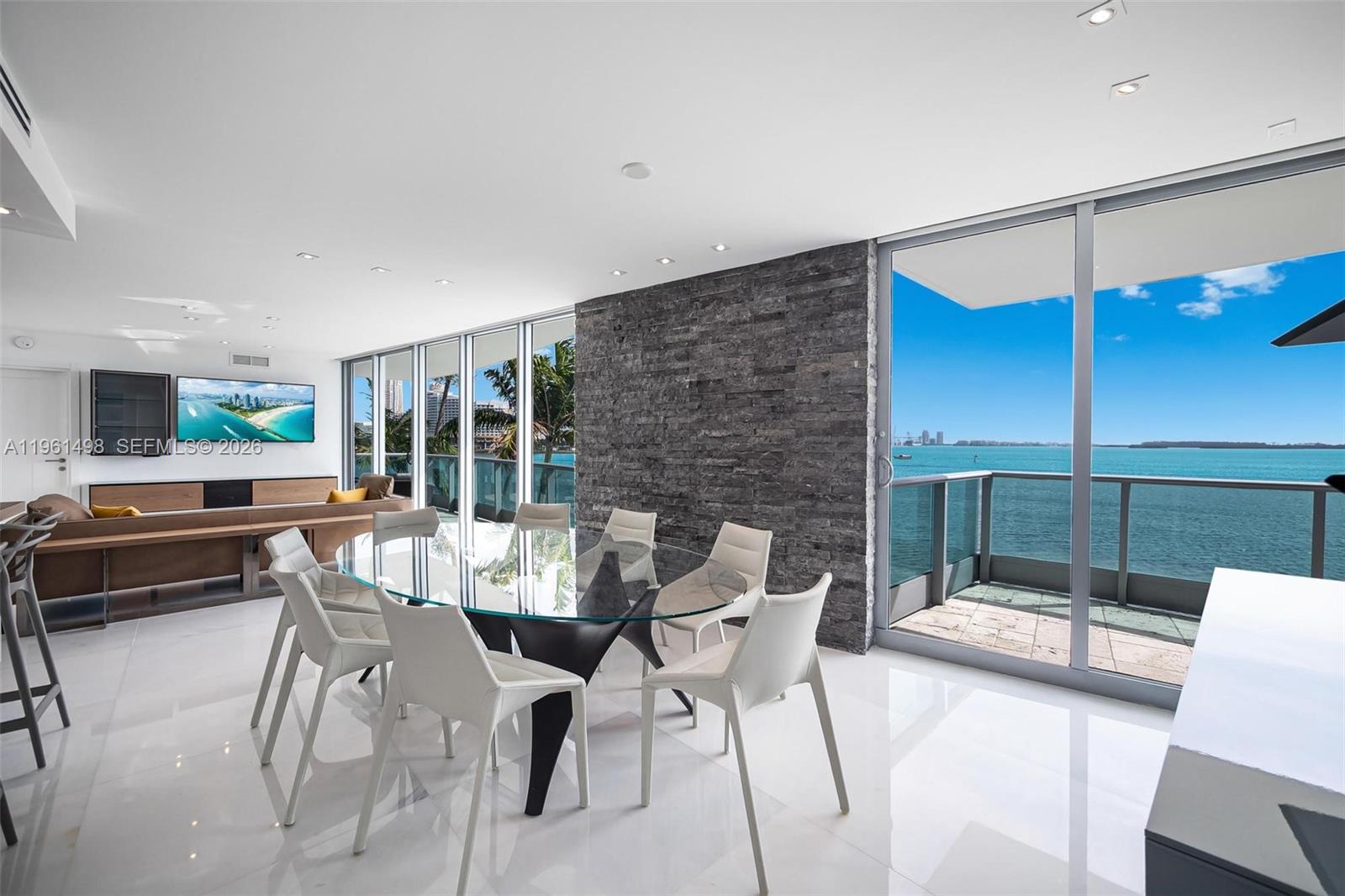 1331 Brickell Bay Dr # 33 Unit: BL-33