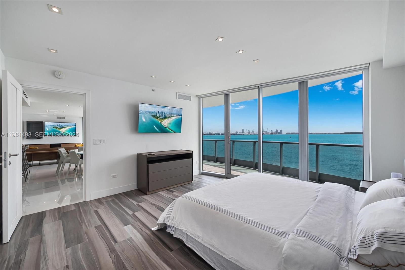 1331 Brickell Bay Dr # 33 Unit: BL-33