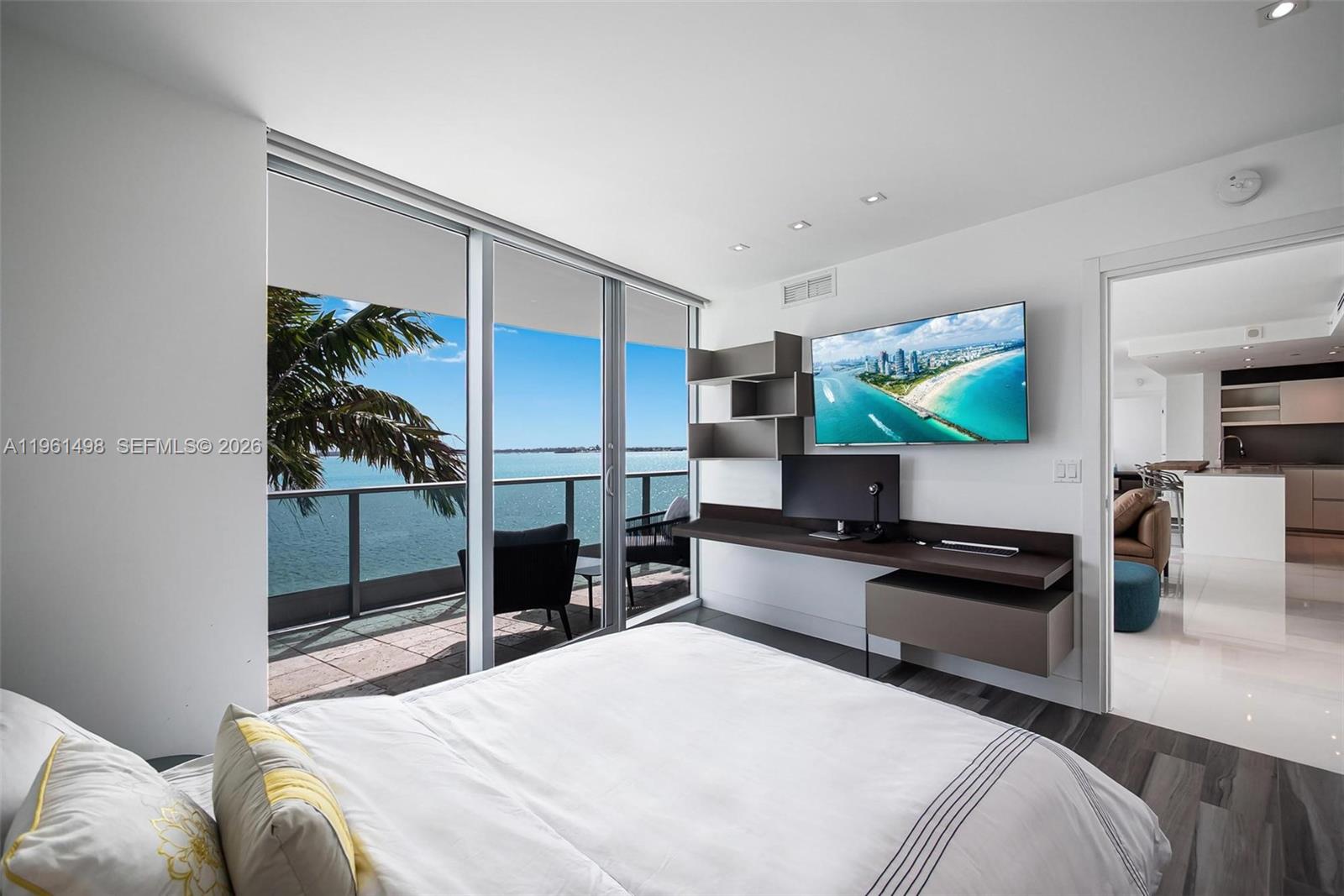 1331 Brickell Bay Dr # 33 Unit: BL-33