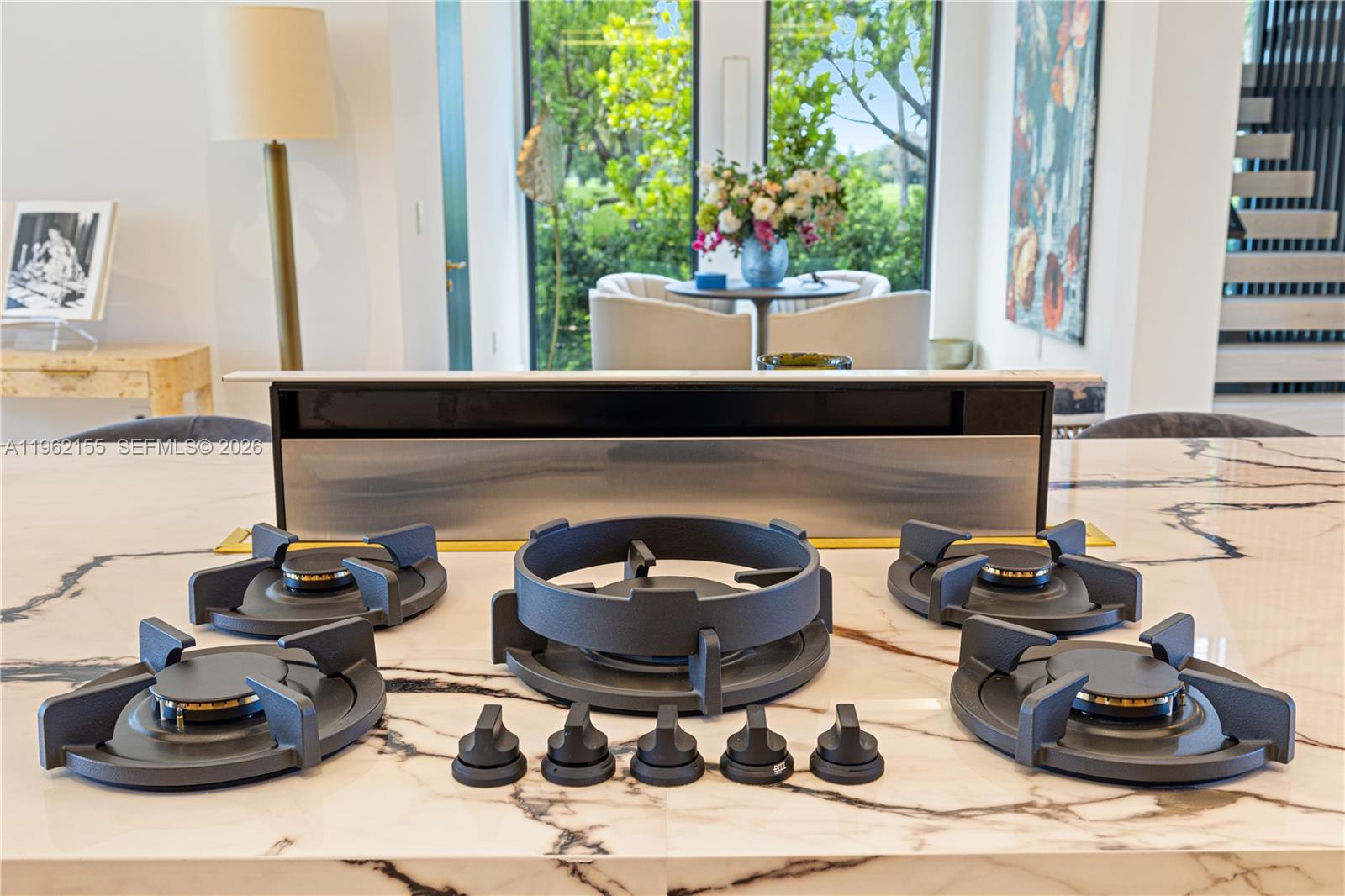 2499 N Meridian Avenue