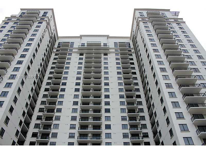 999 SW 1st Ave # 2106