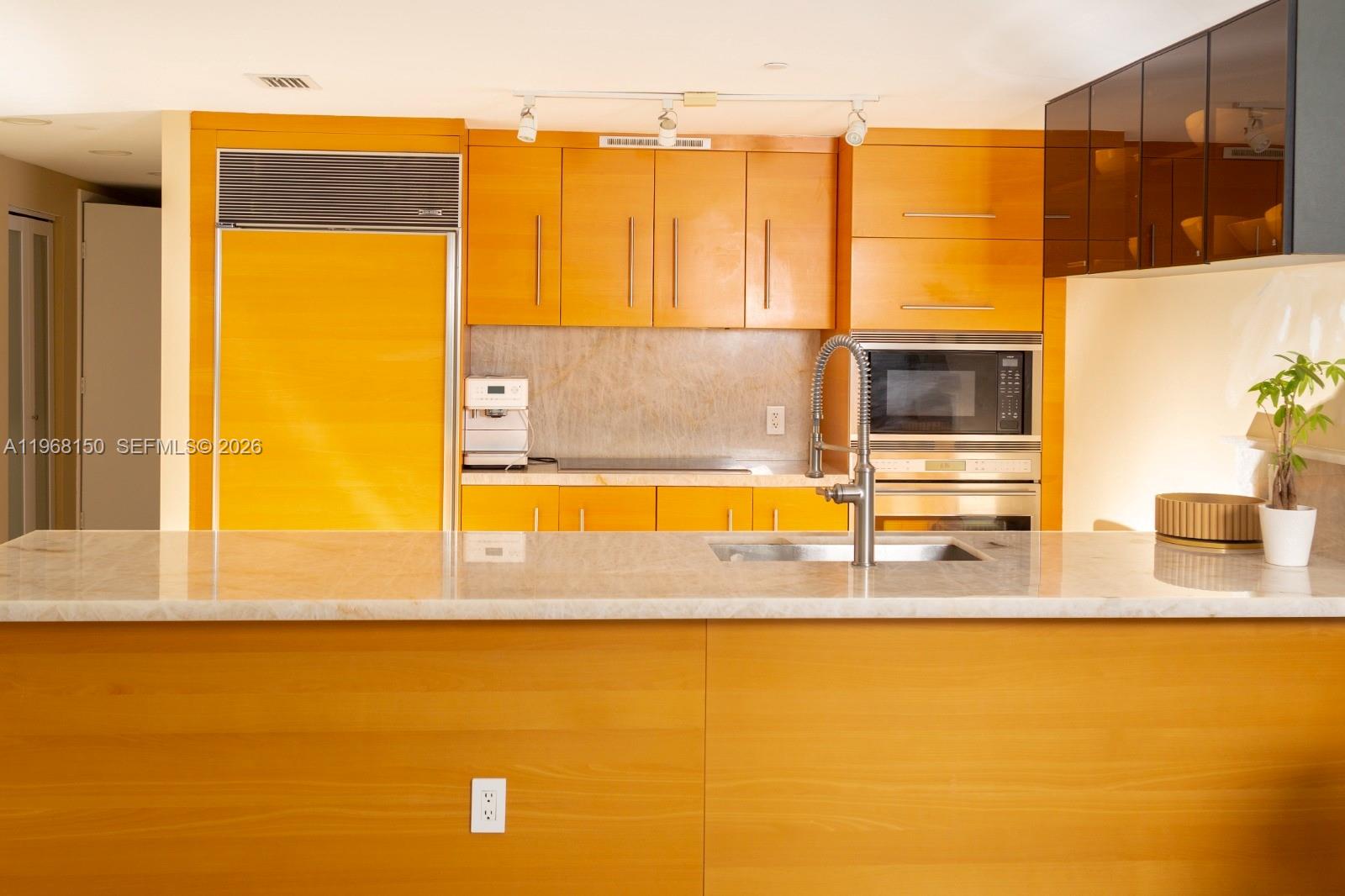 465 Brickell Ave # 5101