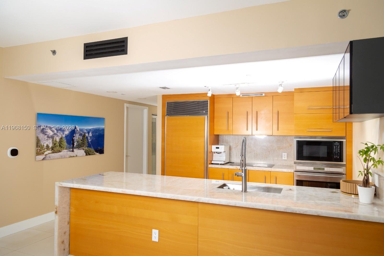 465 Brickell Ave # 5101