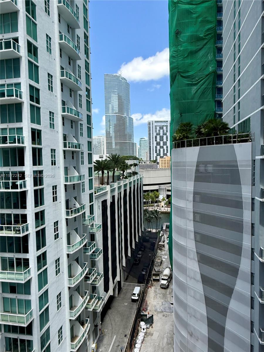 55 SE 6th St # 1201