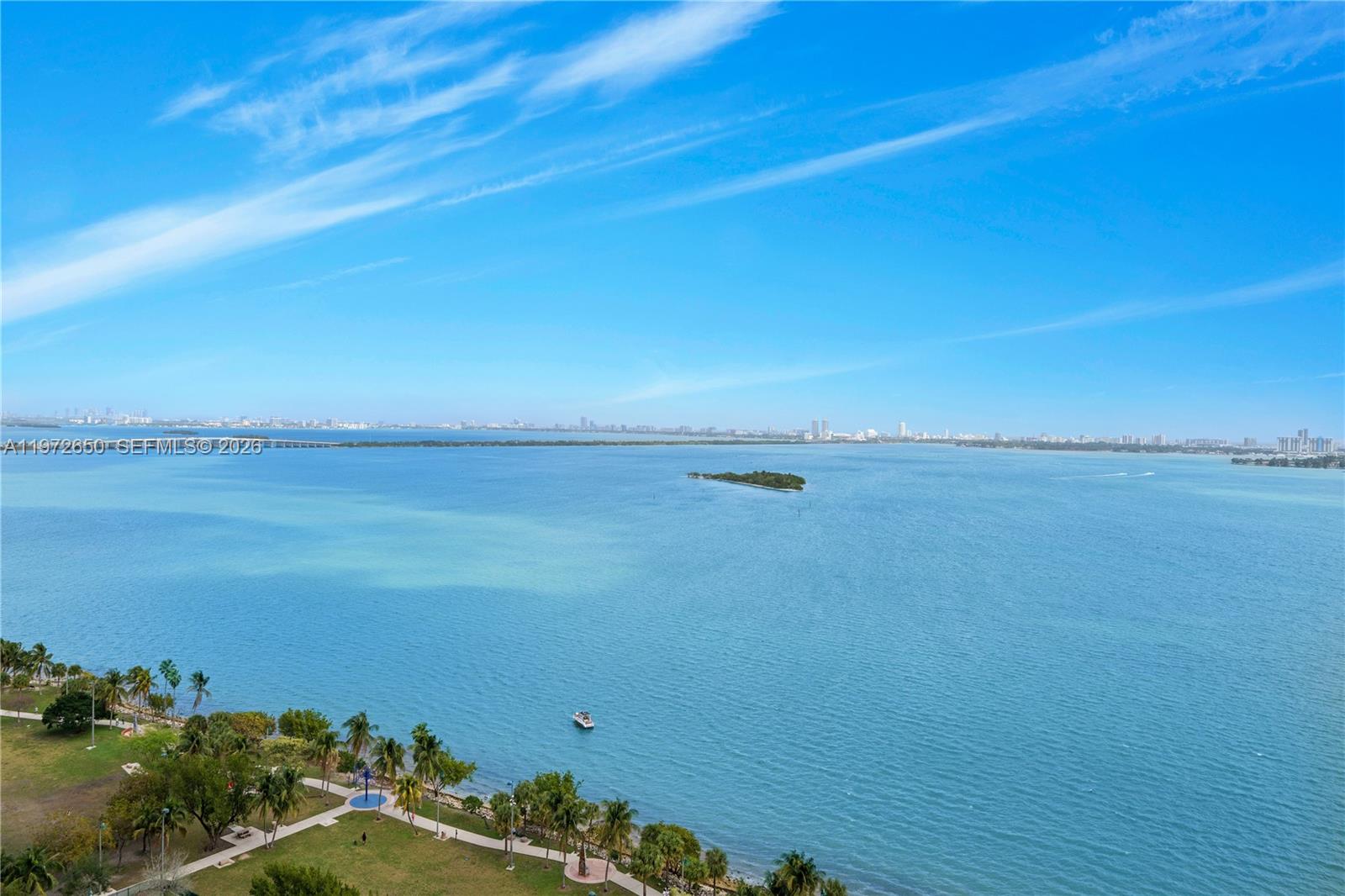 488 NE 18th St # 2112