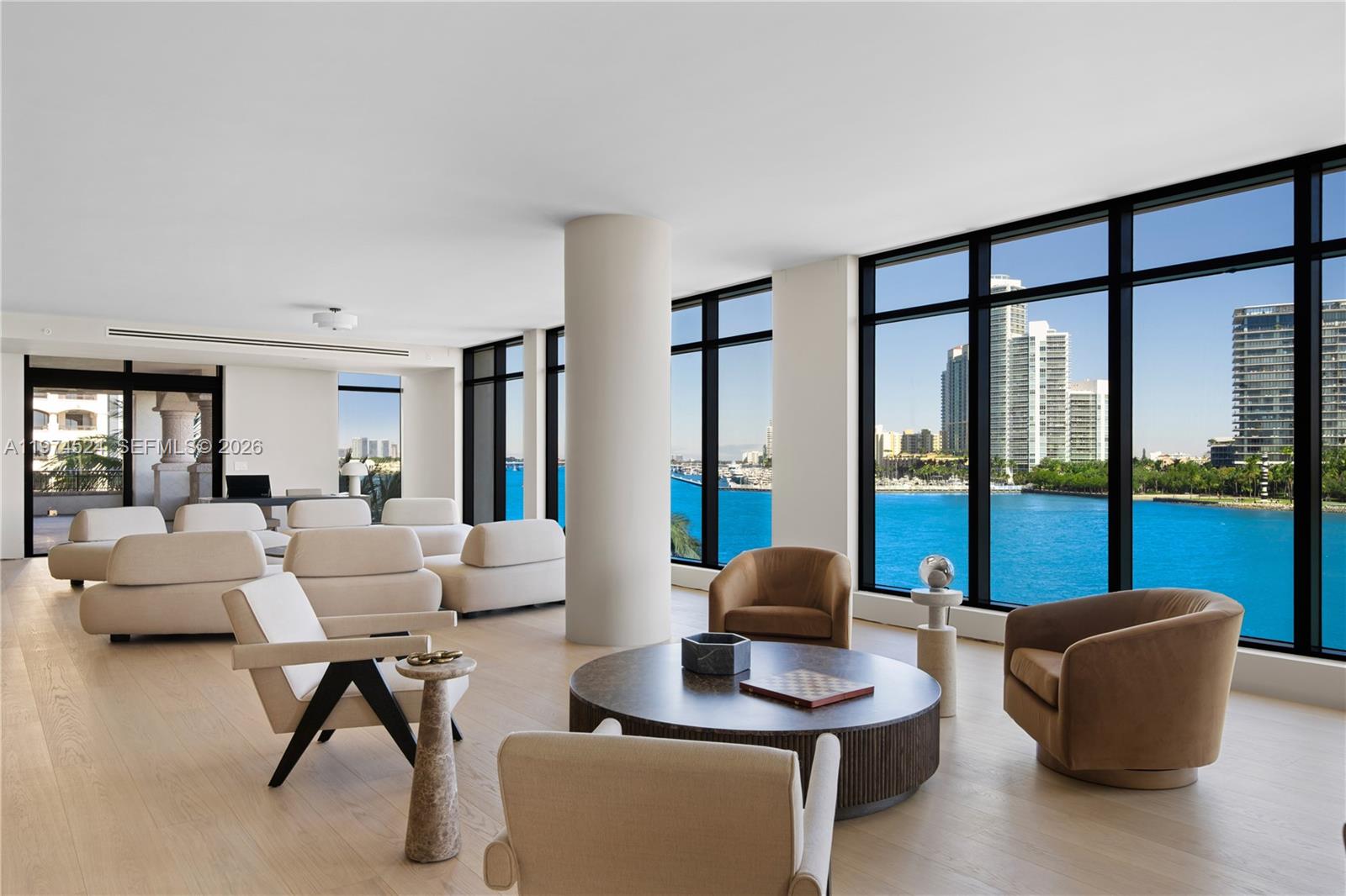 Palazzo Del Sol 7043