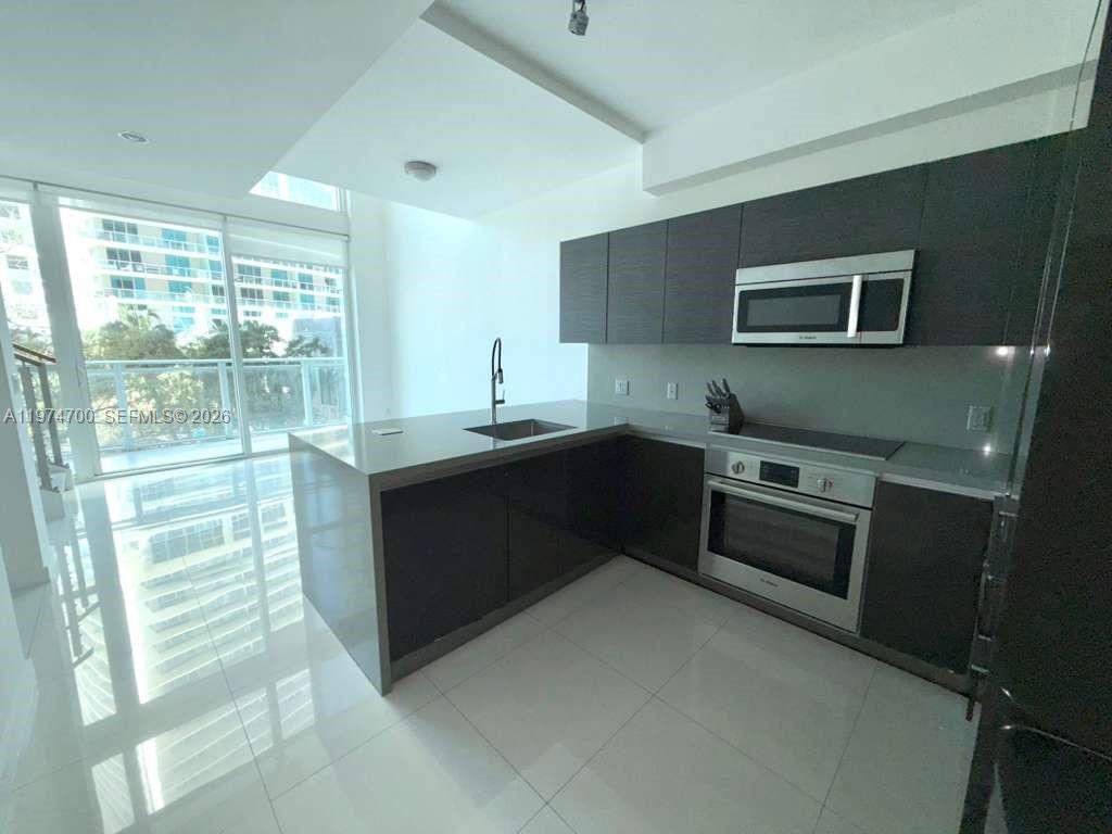 1080 Brickell Ave # 303