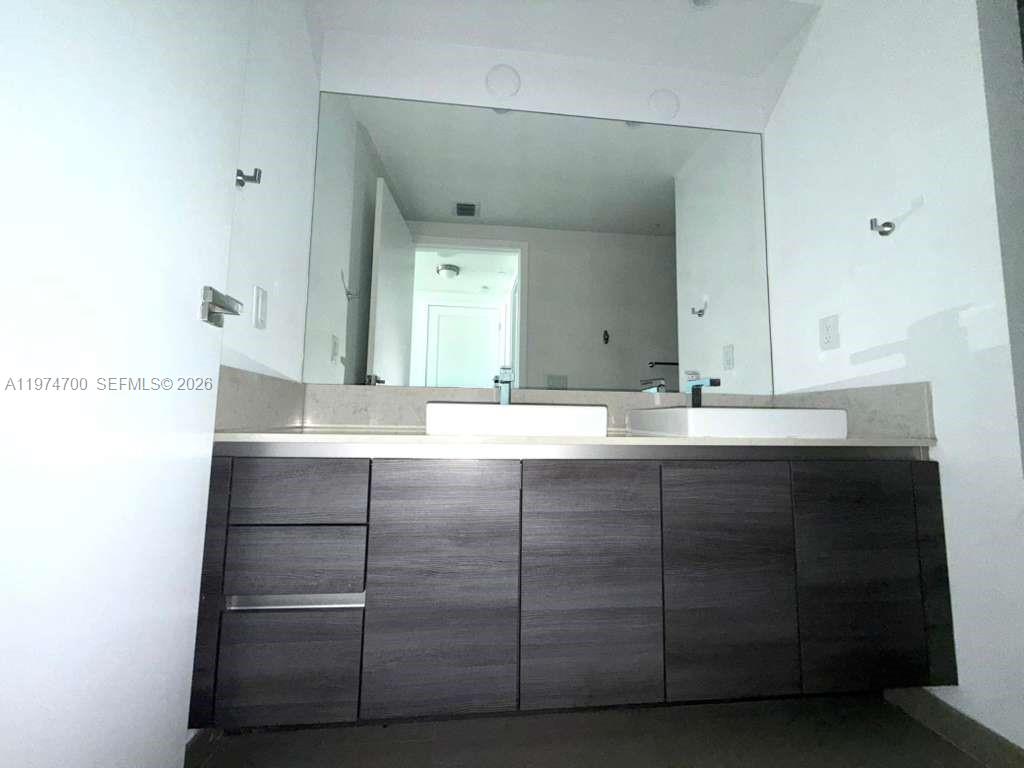 1080 Brickell Ave # 303