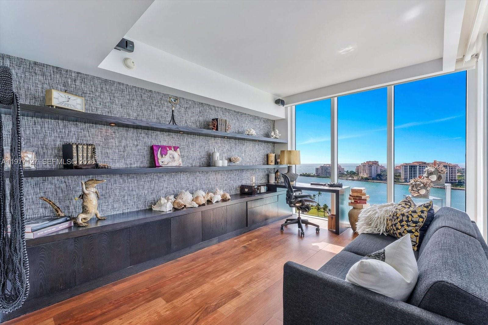 Murano at Portofino 1503