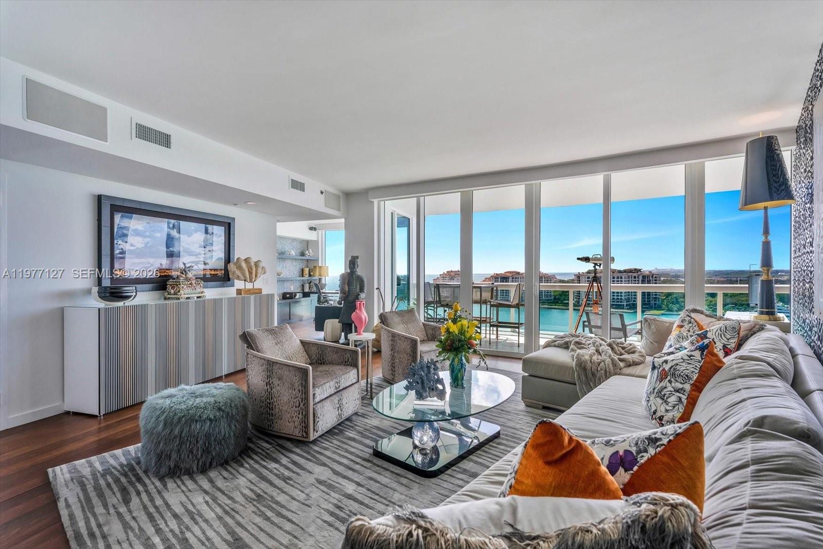 Murano at Portofino 1503