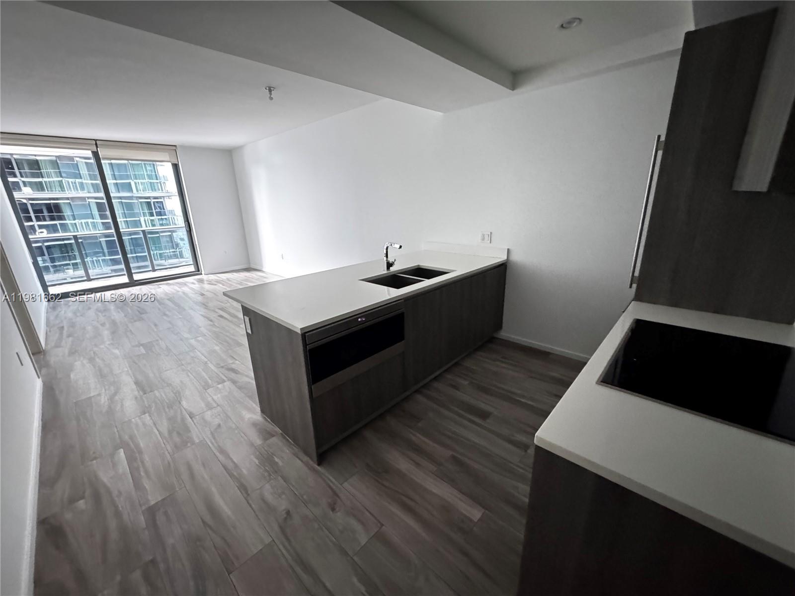 801 S Miami Ave Unit: 1906