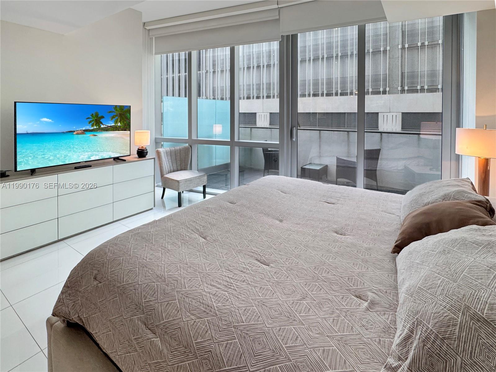 851 NE 1st Ave # 302