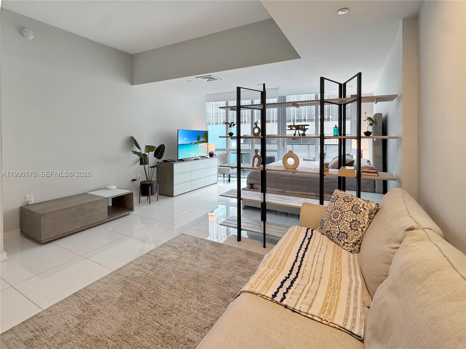 851 NE 1st Ave # 302