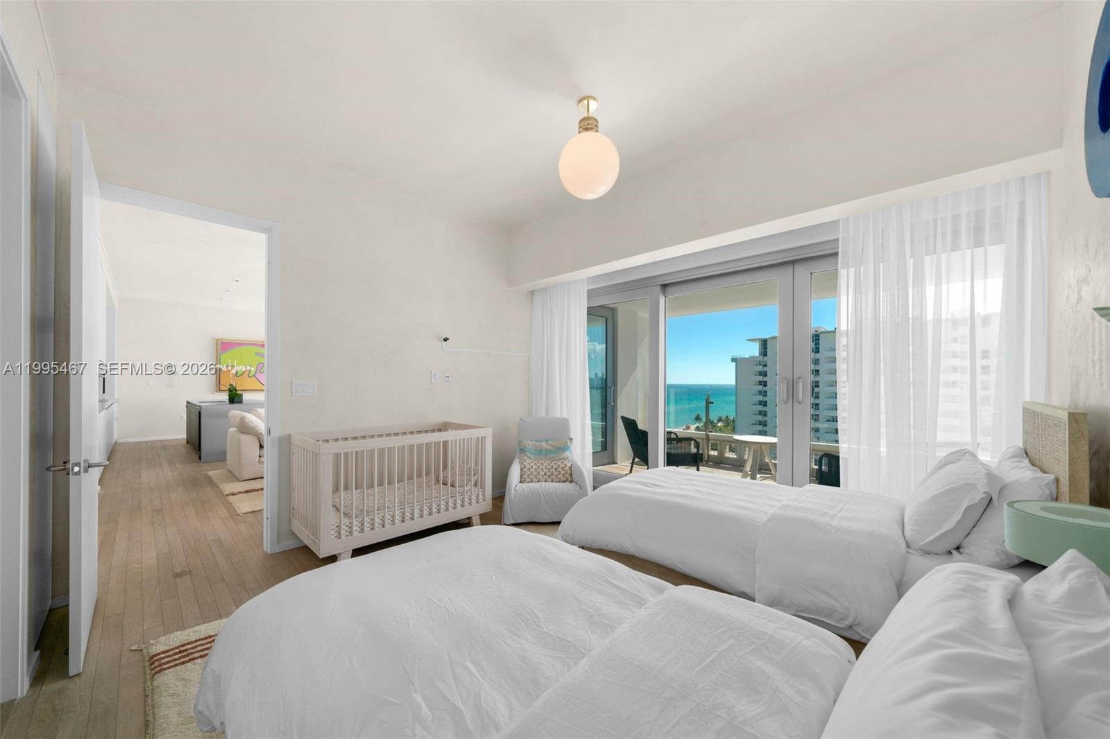 2901 Collins Ave # 1204