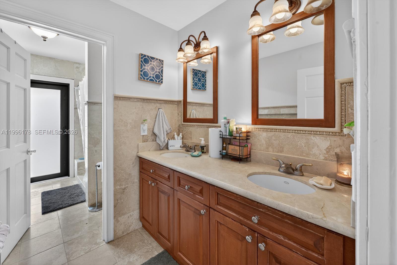 4120 SW 106th Ter