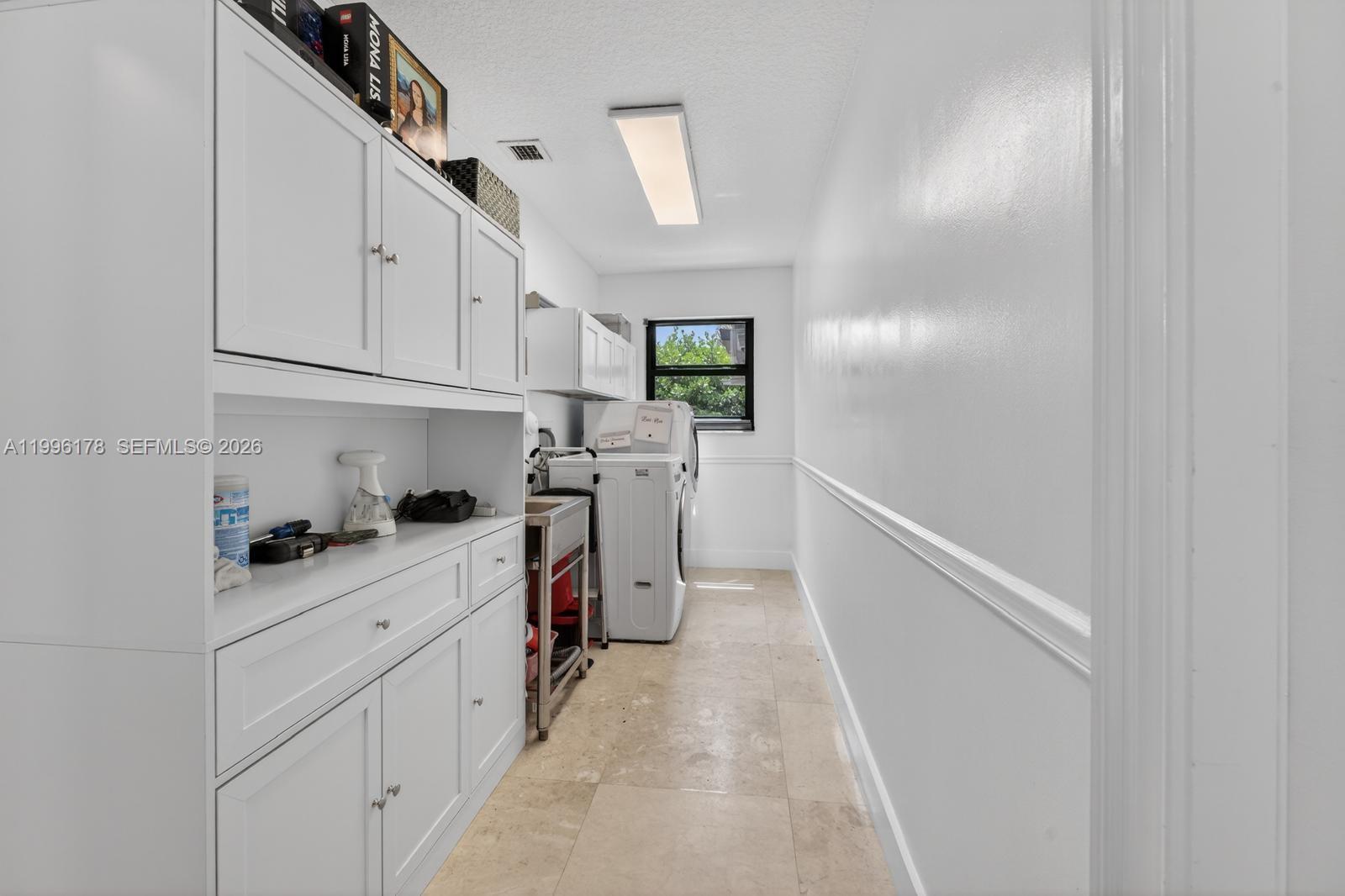4120 SW 106th Ter