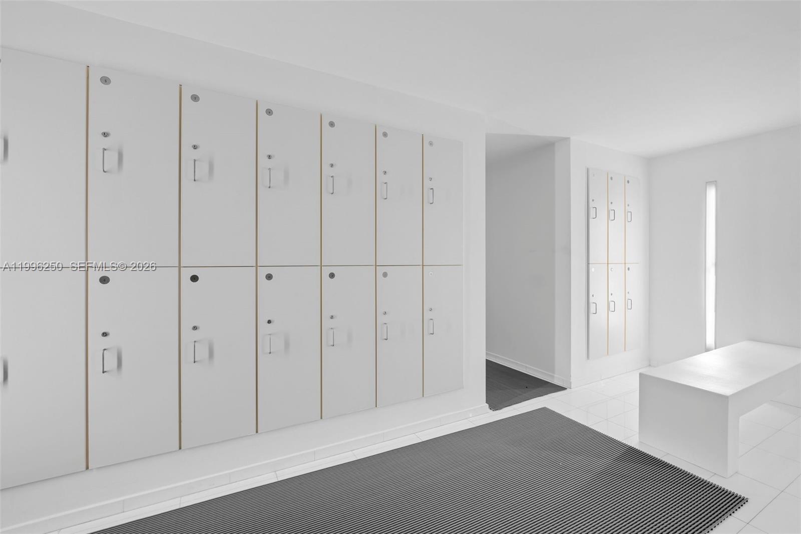 1040 Biscayne Blvd # 3304