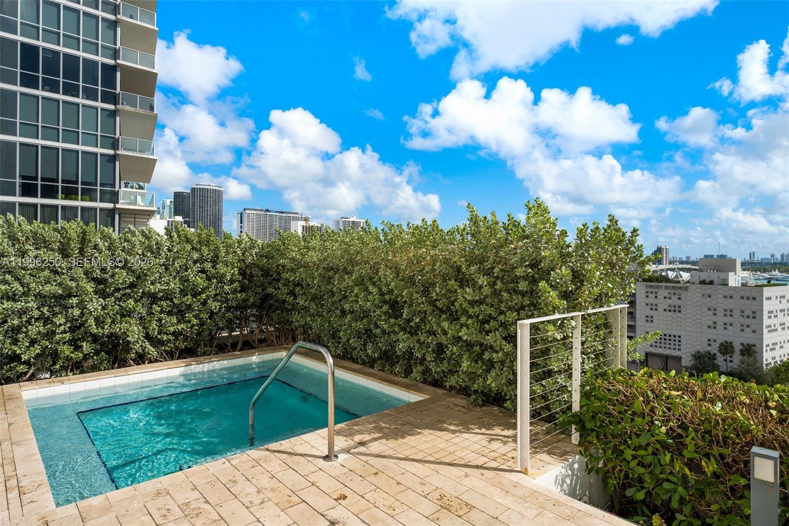 1040 Biscayne Blvd # 3304