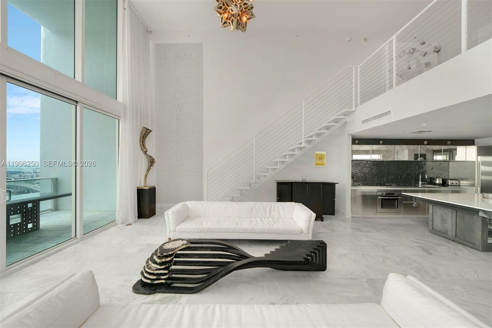 1040 Biscayne Blvd # 3304