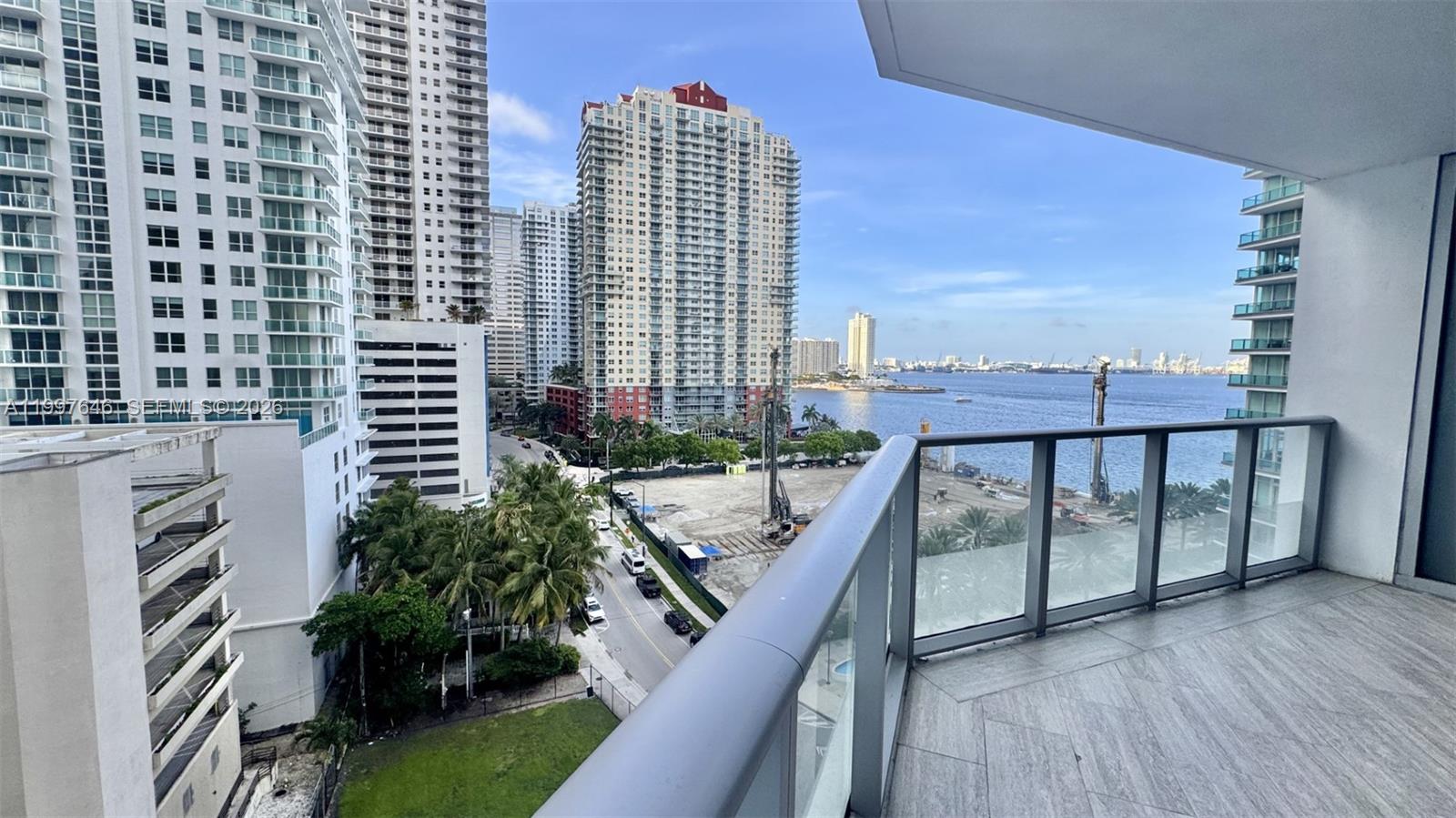 1300 Brickell Bay Dr # 1010