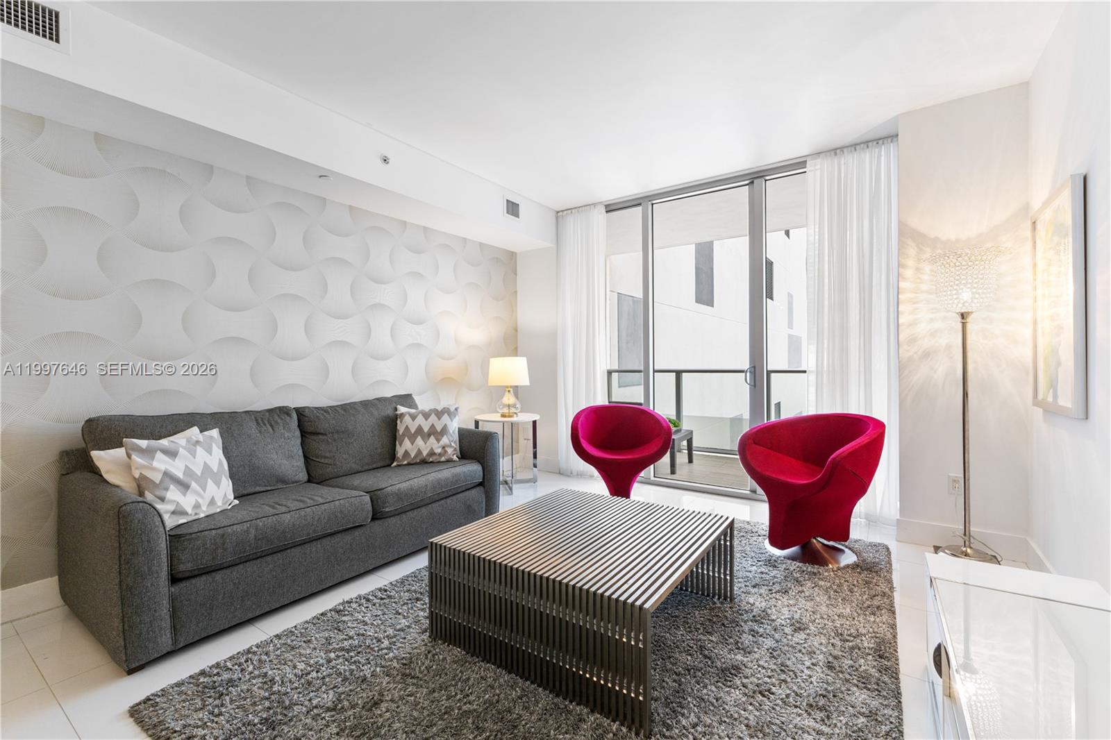 1300 Brickell Bay Dr # 1010