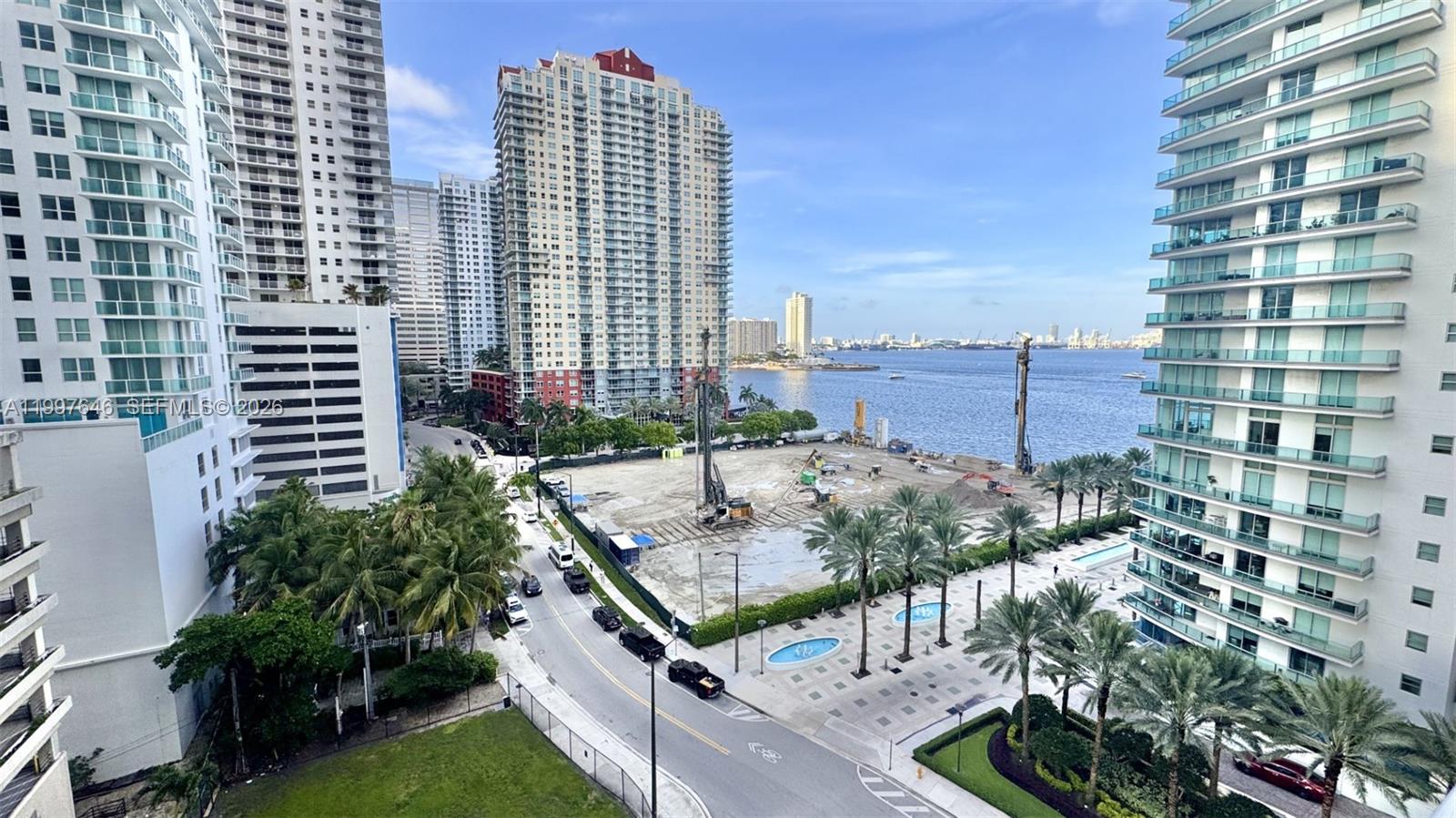 1300 Brickell Bay Dr # 1010