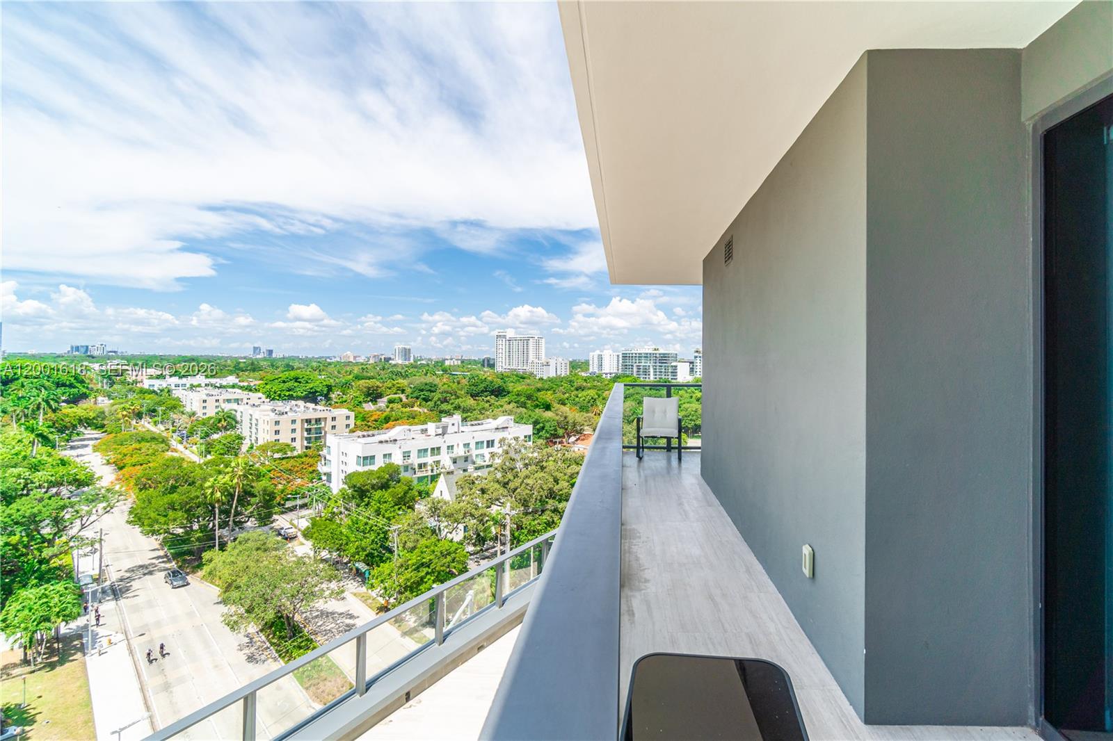 1451 Brickell Ave # 1004