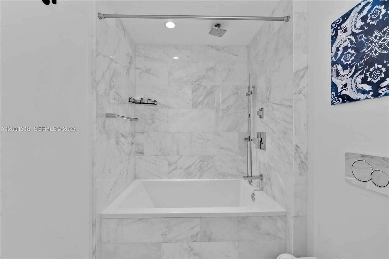 1451 Brickell Ave # 1004