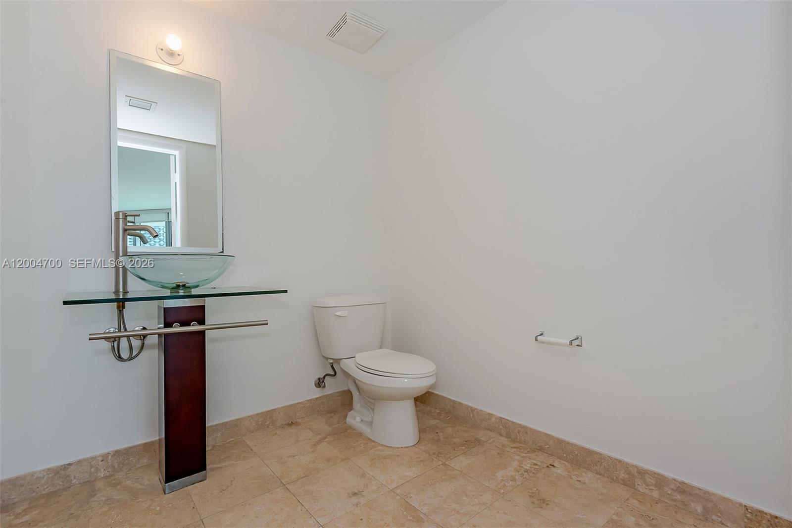 350 S Miami Ave Unit: 2702